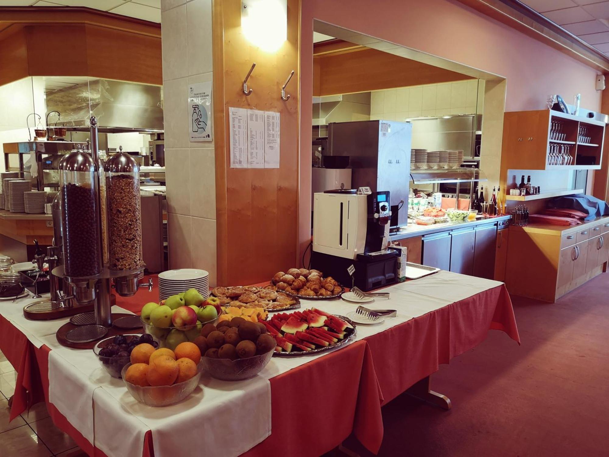 Hotel Krek Superior Lesce  Zewnętrze zdjęcie