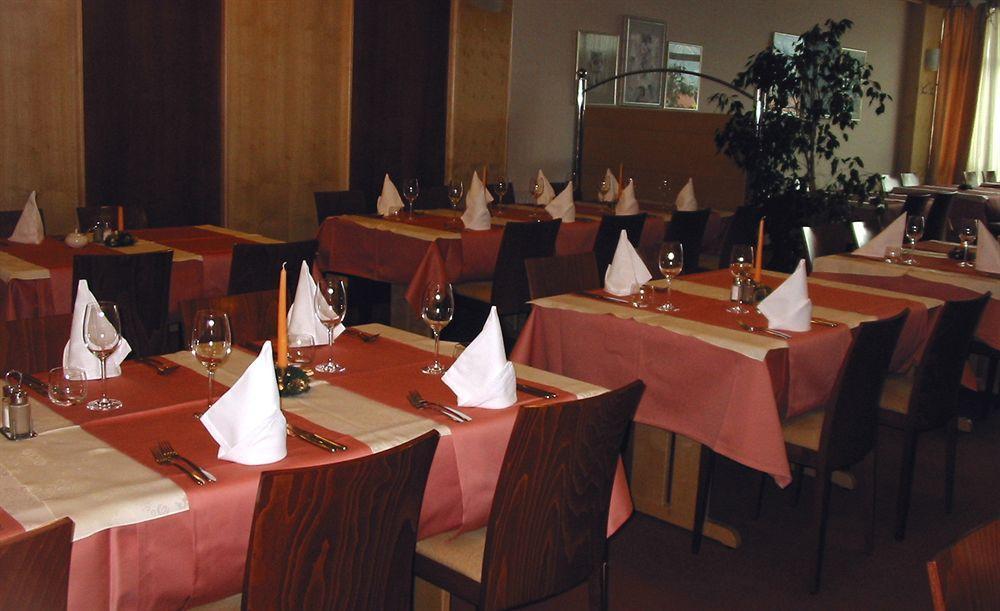 Hotel Krek Superior Lesce  Zewnętrze zdjęcie