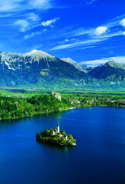 Hotel Krek Superior Lesce  Zewnętrze zdjęcie