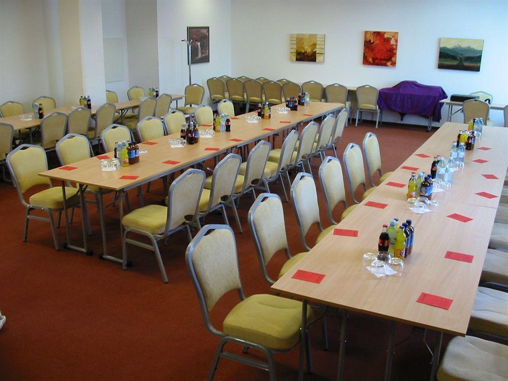 Hotel Krek Superior Lesce  Zewnętrze zdjęcie