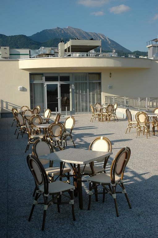 Hotel Krek Superior Lesce  Zewnętrze zdjęcie