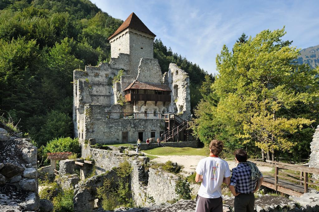 Hotel Krek Superior Lesce  Zewnętrze zdjęcie